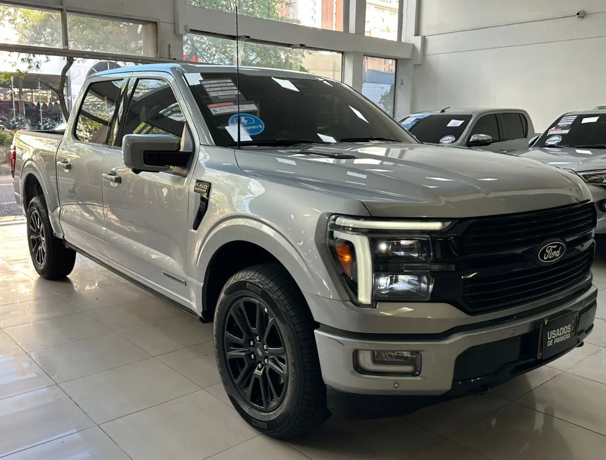 Ford F-150 2023 Plateado Medellín