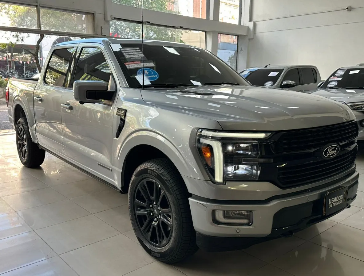 Ford F-150 2024 Plateado Medellín