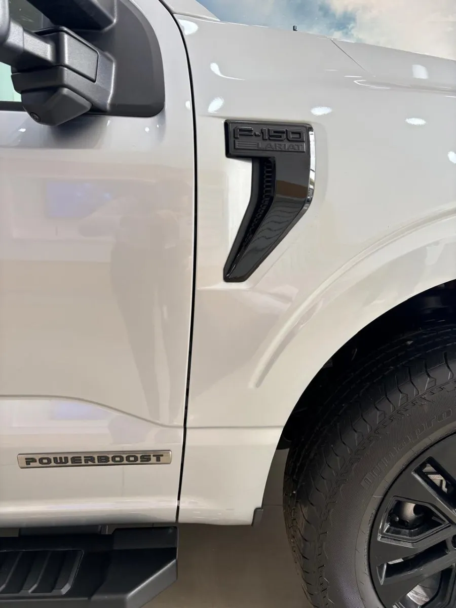 Ford F-150 2025 Plateado Bogotá