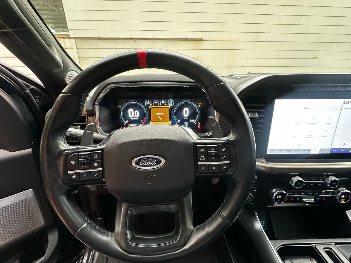 Ford F-150 Raptor 2022 Negra