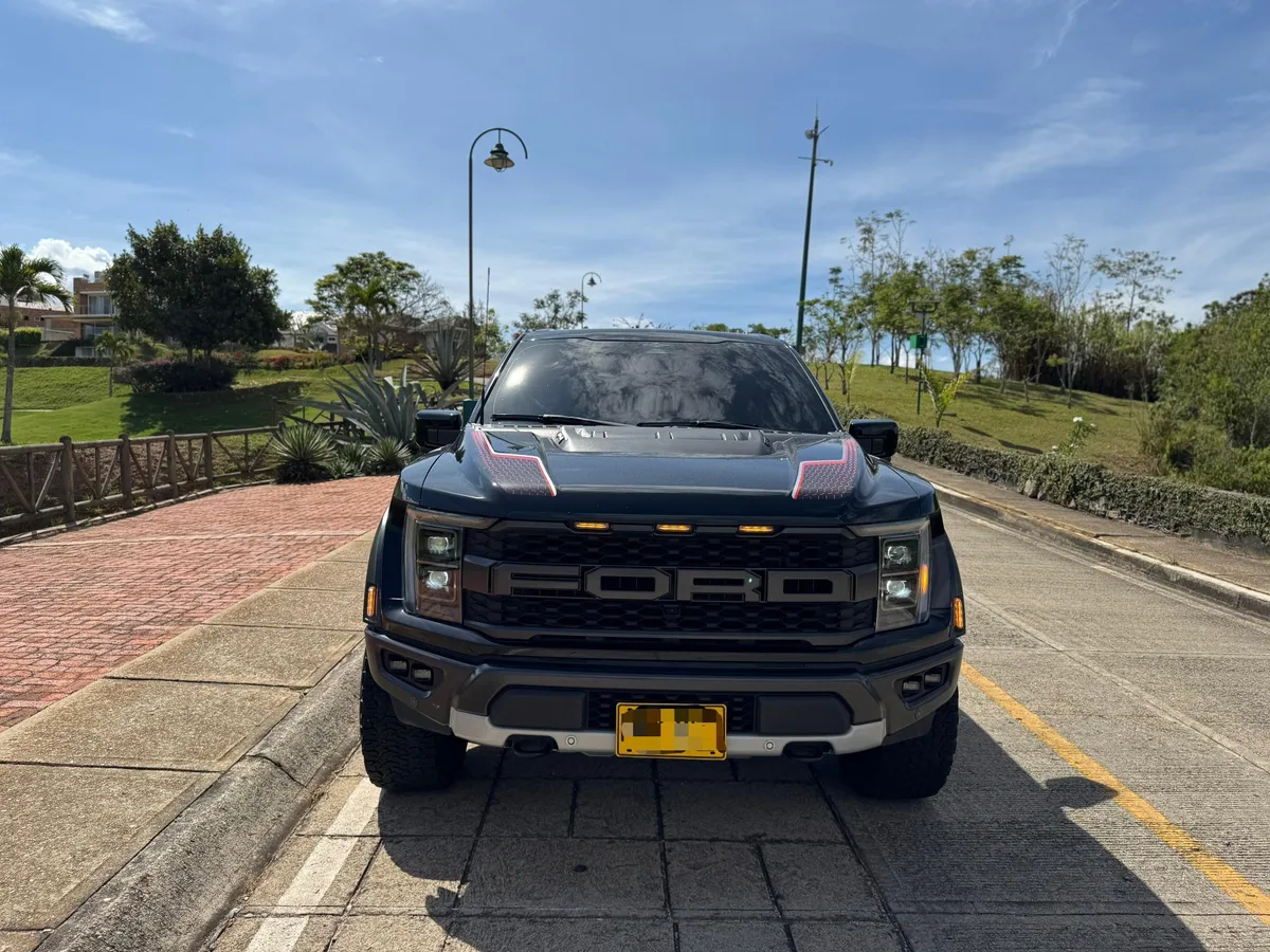 Ford F-150 2023 Negro Floridablanca