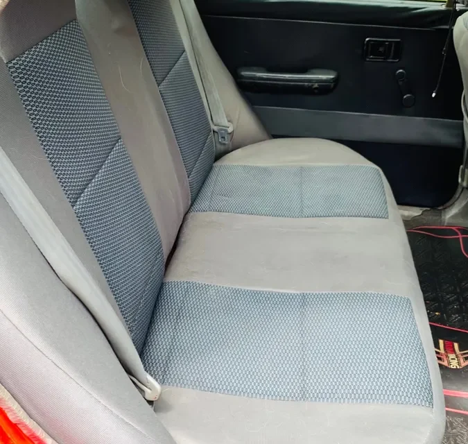 Ford Festiva 1.3 Casual 2000 rojo6