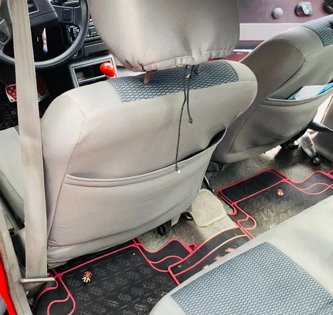 Ford Festiva 1.3 Casual 2000 rojo7