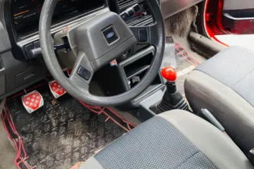 Ford Festiva 1.3 Casual 2000 rojo8