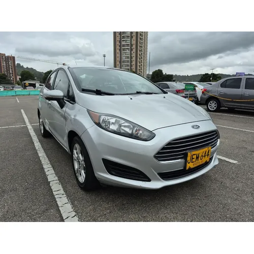 Ford Fiesta 2016 Plateado Bogotá