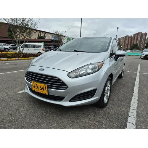 Ford Fiesta 2016 Plateado Bogotá