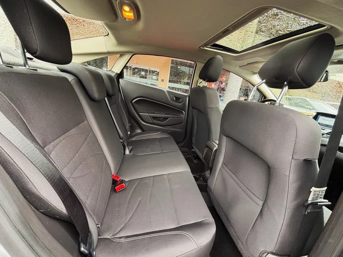 Ford Fiesta 1.6 Sportback 2019 Plateado