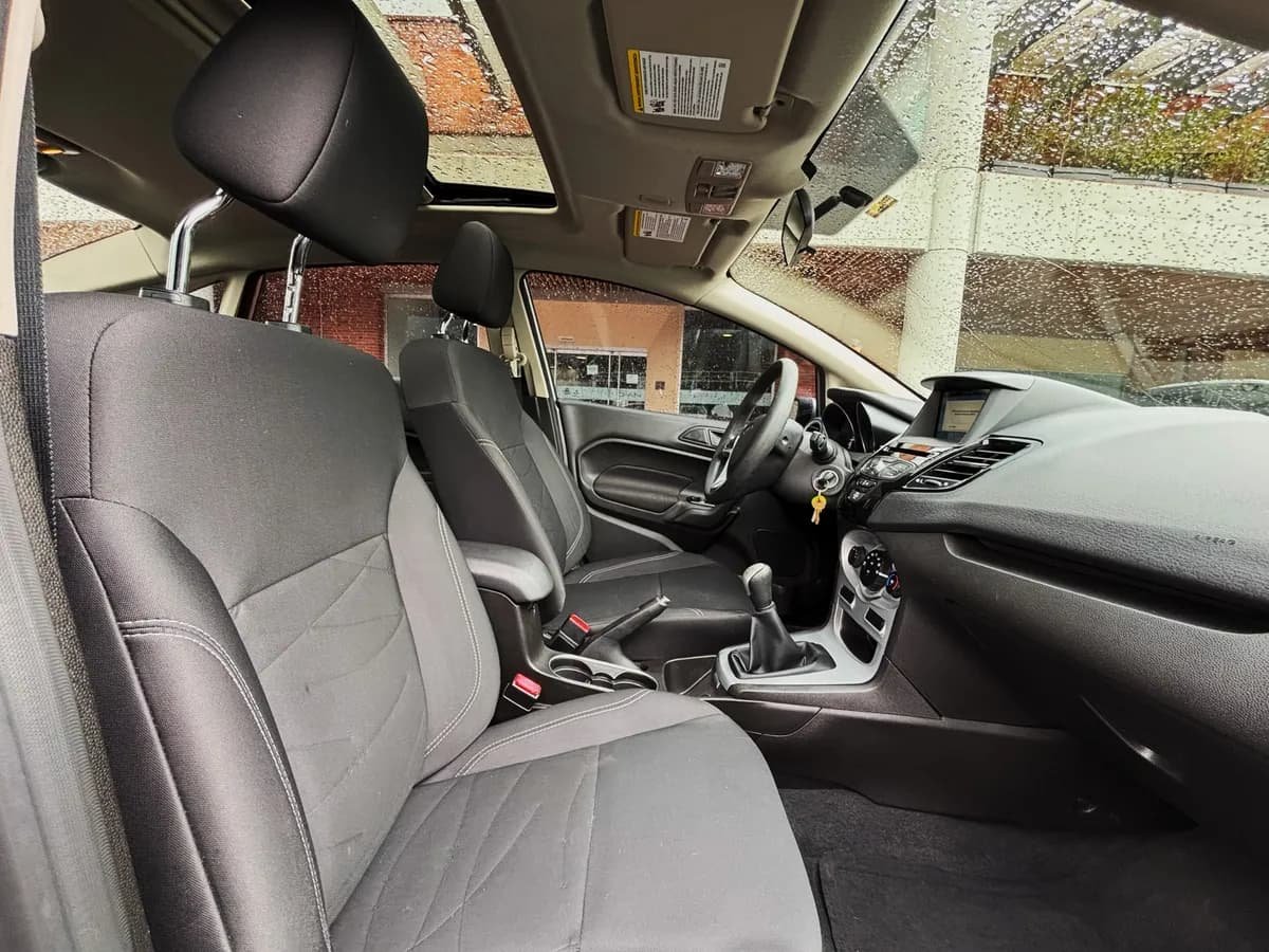 Ford Fiesta 1.6 Sportback 2019 Plateado