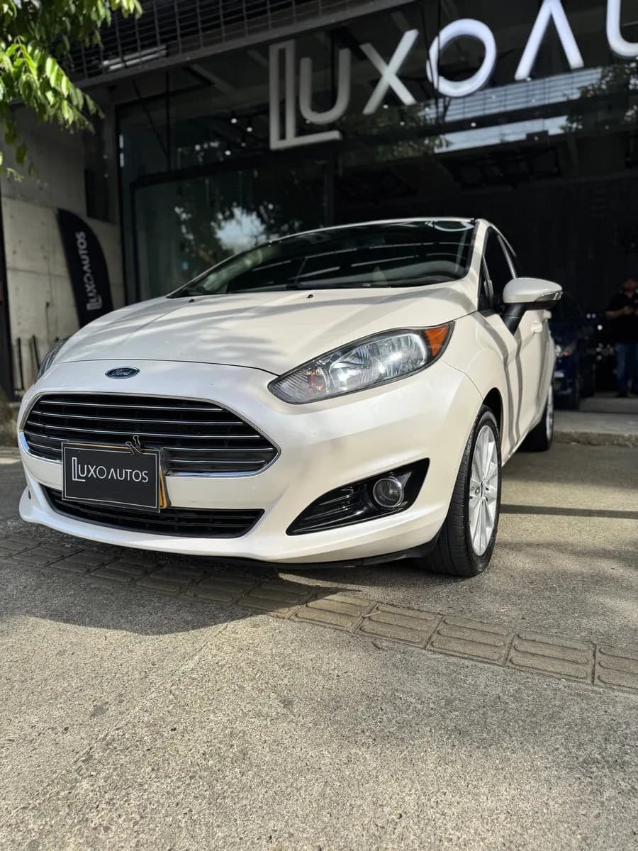 Ford Fiesta 1.6 Sportback Titanium Blanco