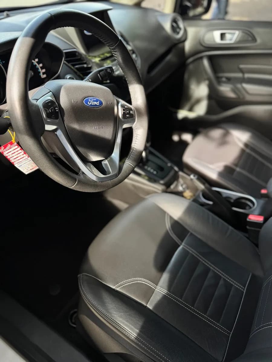 Ford Fiesta 1.6 Sportback Titanium Blanco