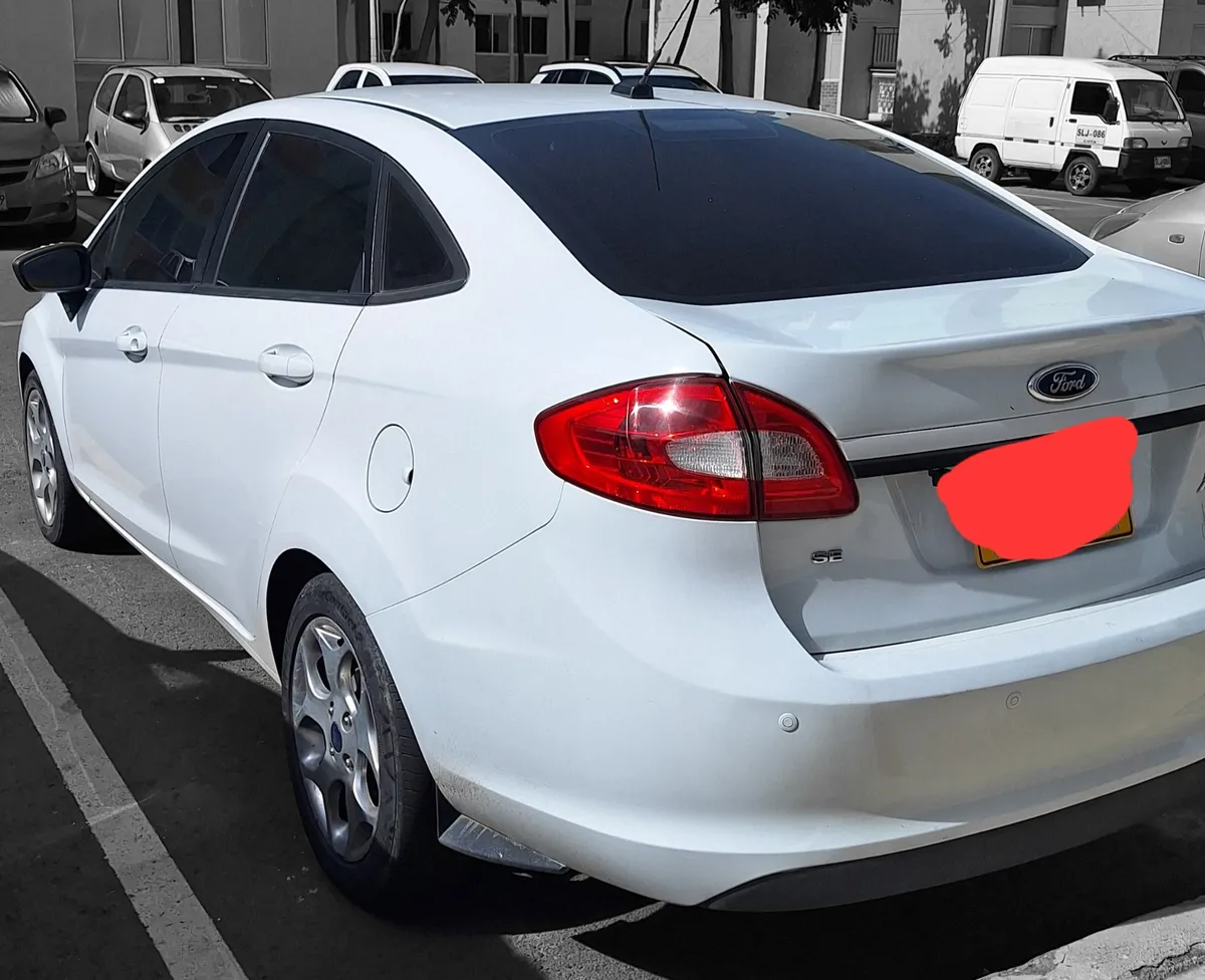 Ford Fiesta SE 2013 Blanco Los Patios