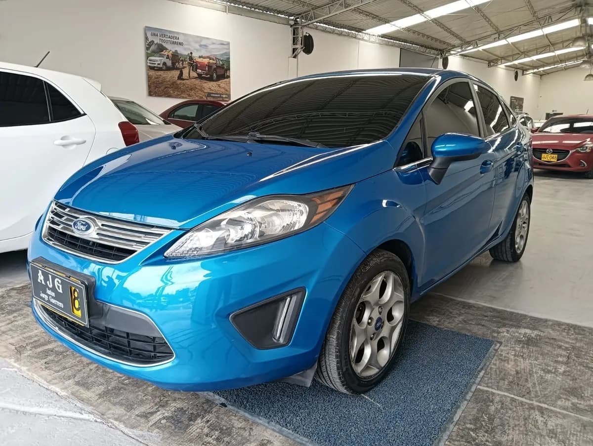 Ford Fiesta Sportback 1.6 2011 Azul