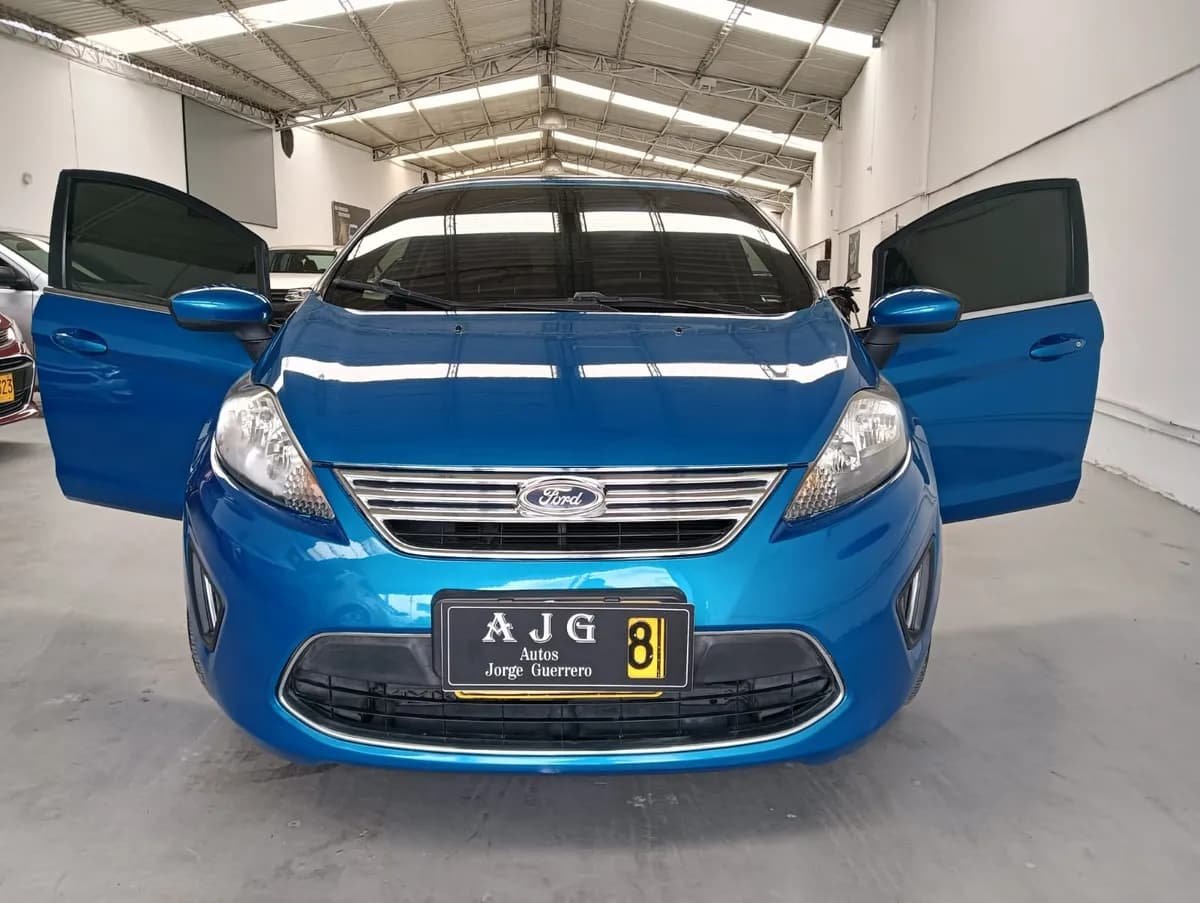 Ford Fiesta Sportback 1.6 2011 Azul