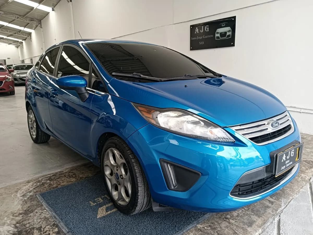 Ford Fiesta Sportback 1.6 2011 Azul