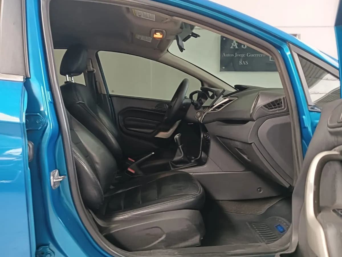 Ford Fiesta Sportback 1.6 2011 Azul