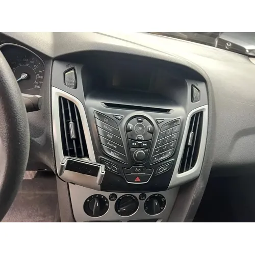 Ford Focus 2013 Plateado Medellín
