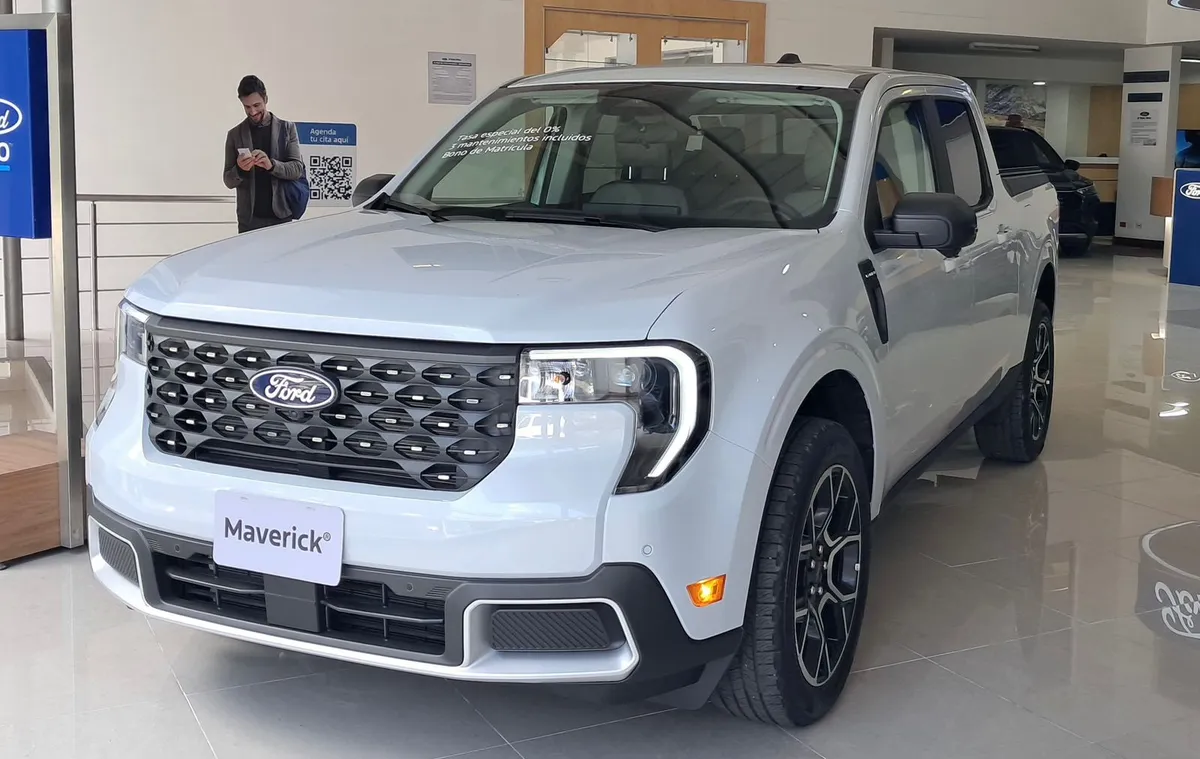 Ford Maverick 2025 Blanco Medellín
