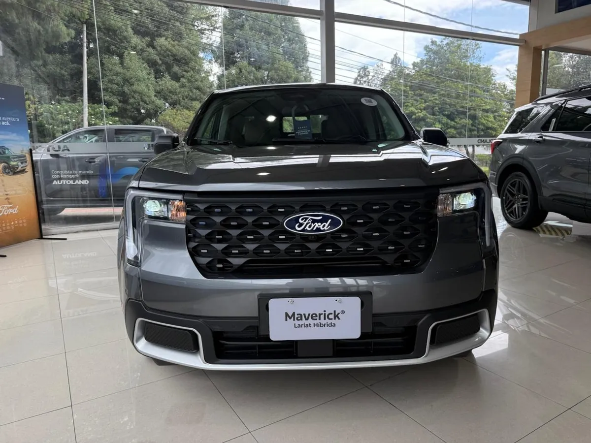 Ford Maverick 2025 Gris Bogotá