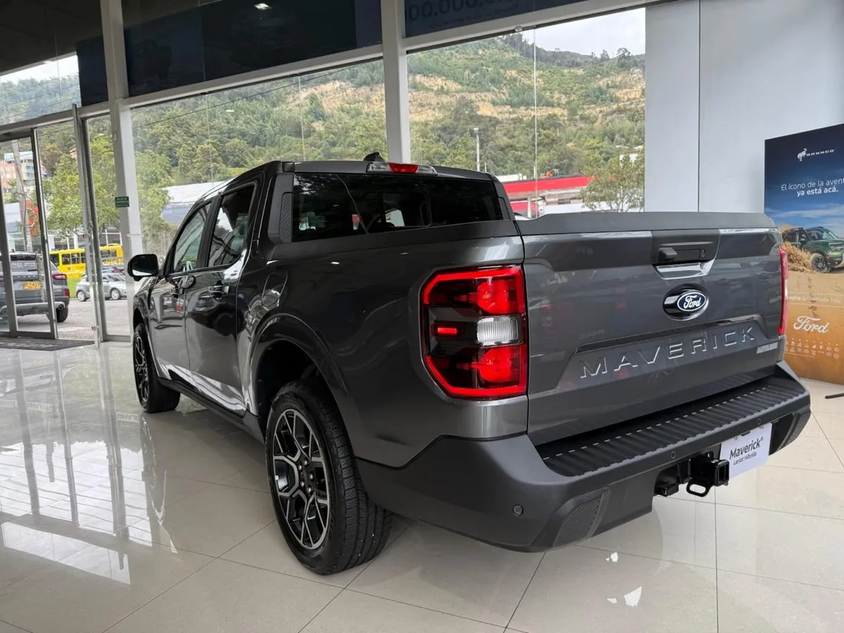 Ford Maverick 2025 Gris Bogotá
