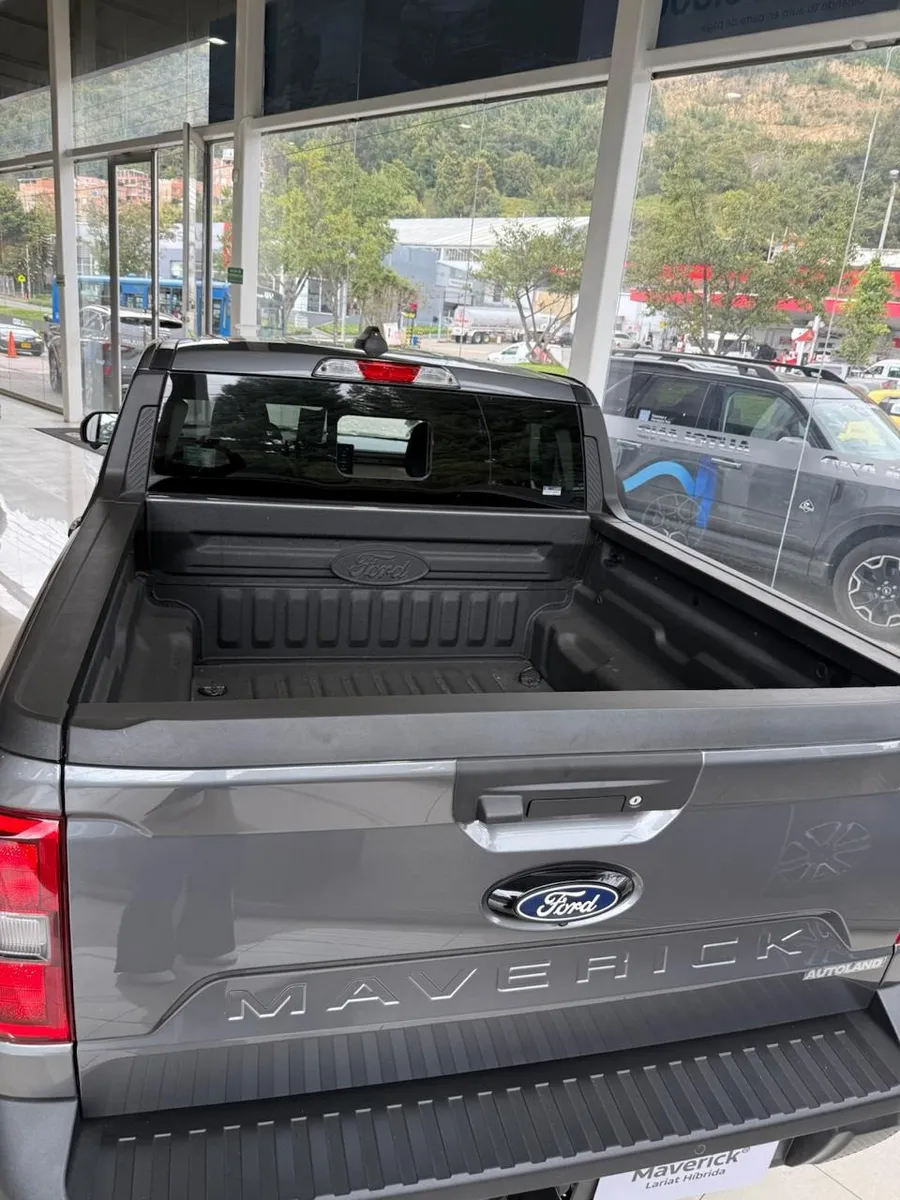 Ford Maverick 2025 Gris Bogotá