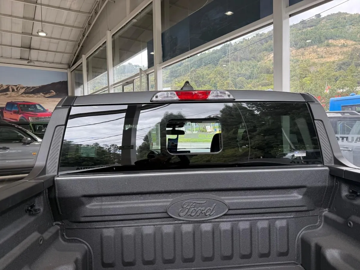 Ford Maverick 2025 Gris Bogotá