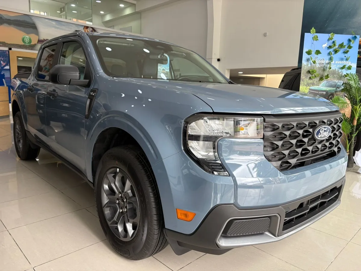 Ford Maverick 2025 Azul Bogotá