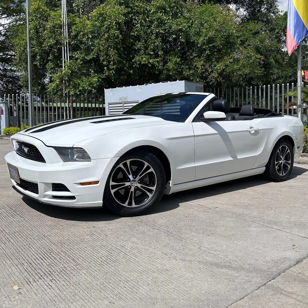 Ford Mustang 2014 Blanco Bucaramanga