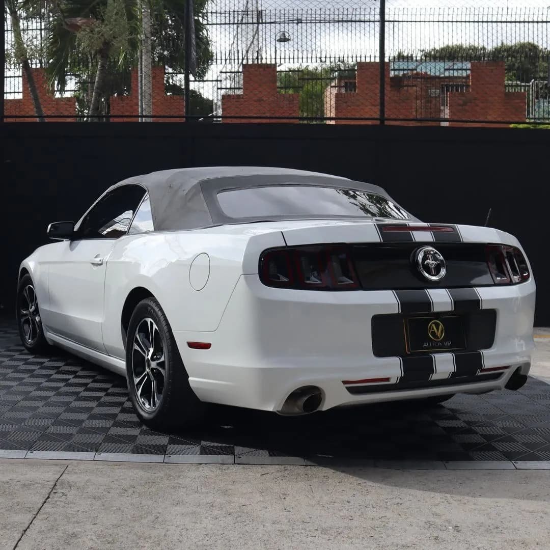 Ford Mustang 3.7 V6 Convertible 2014 Blanco