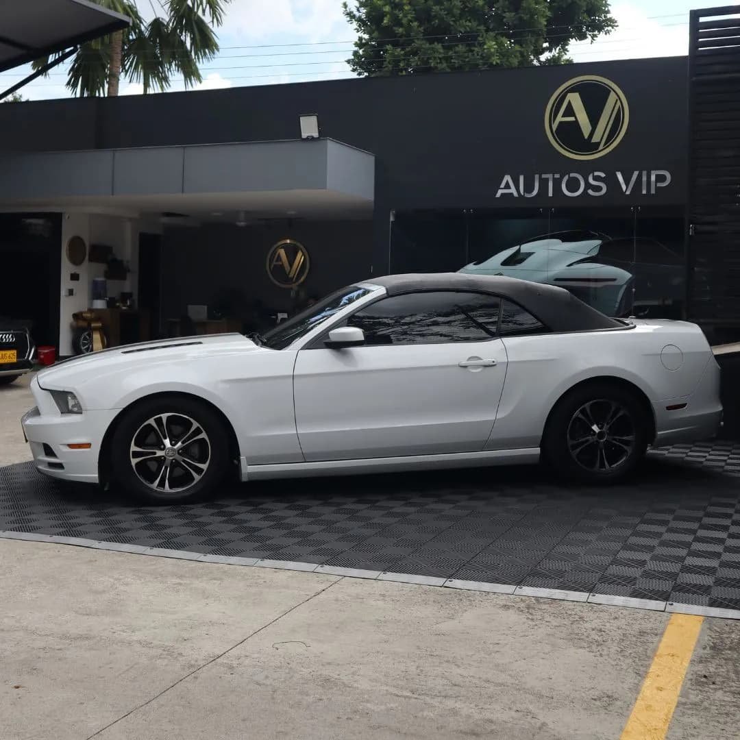 Ford Mustang 3.7 V6 Convertible 2014 Blanco