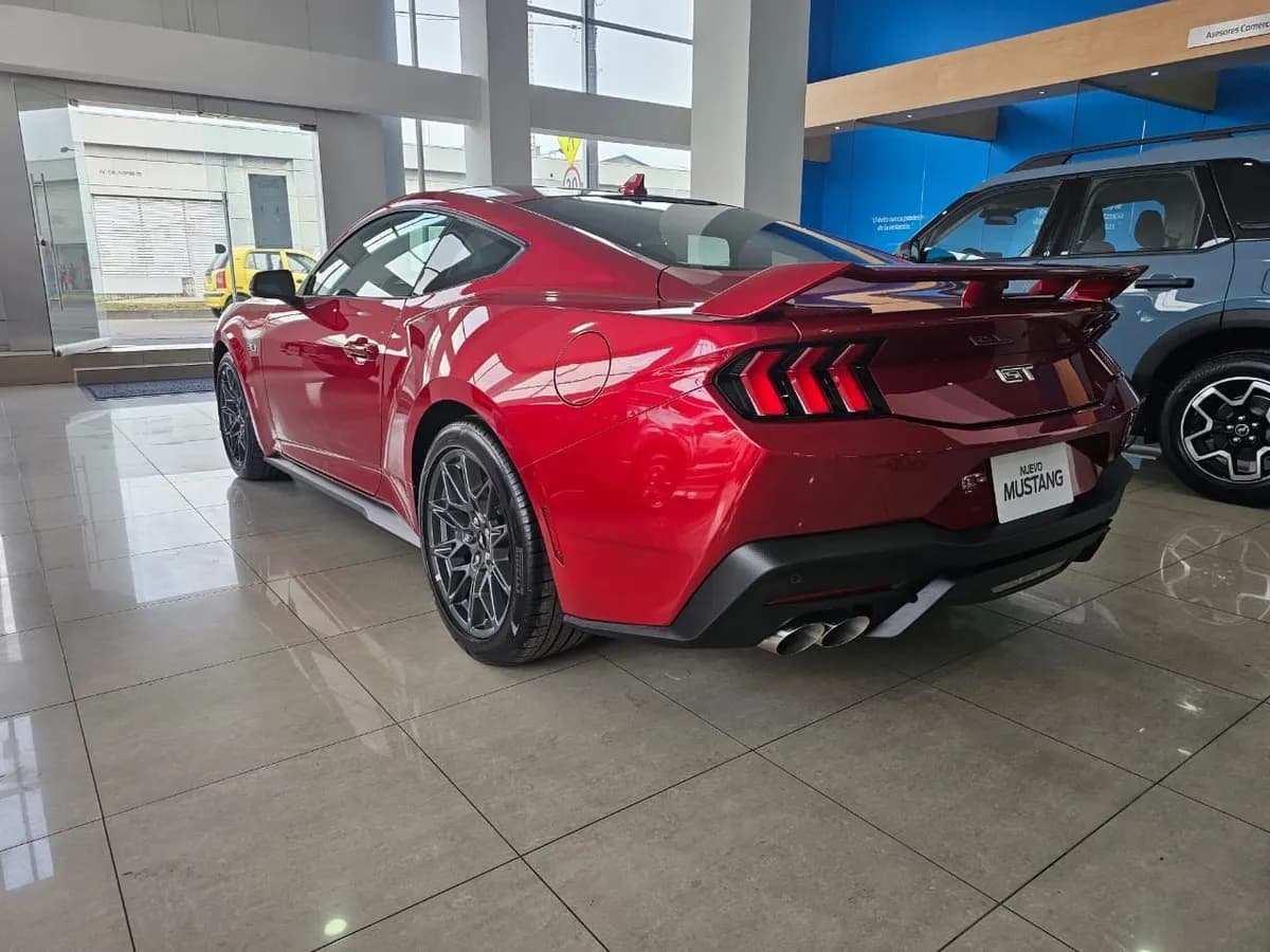 Ford Mustang 5.0 Gt Premium 2025 Rojo
