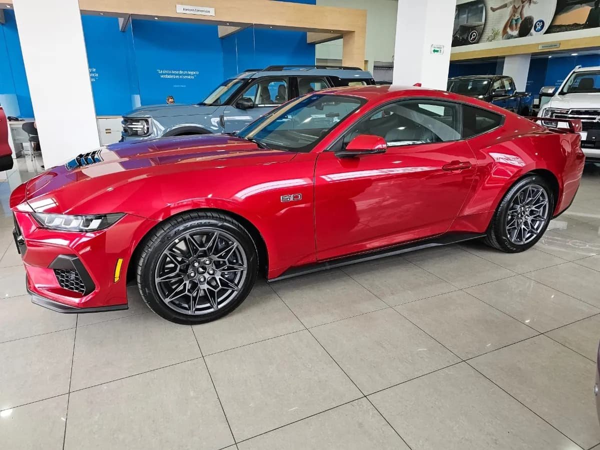 Ford Mustang 5.0 Gt Premium 2025 Rojo