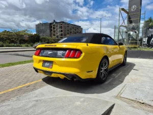 Ford Mustang 2017 Amarillo Bogotá