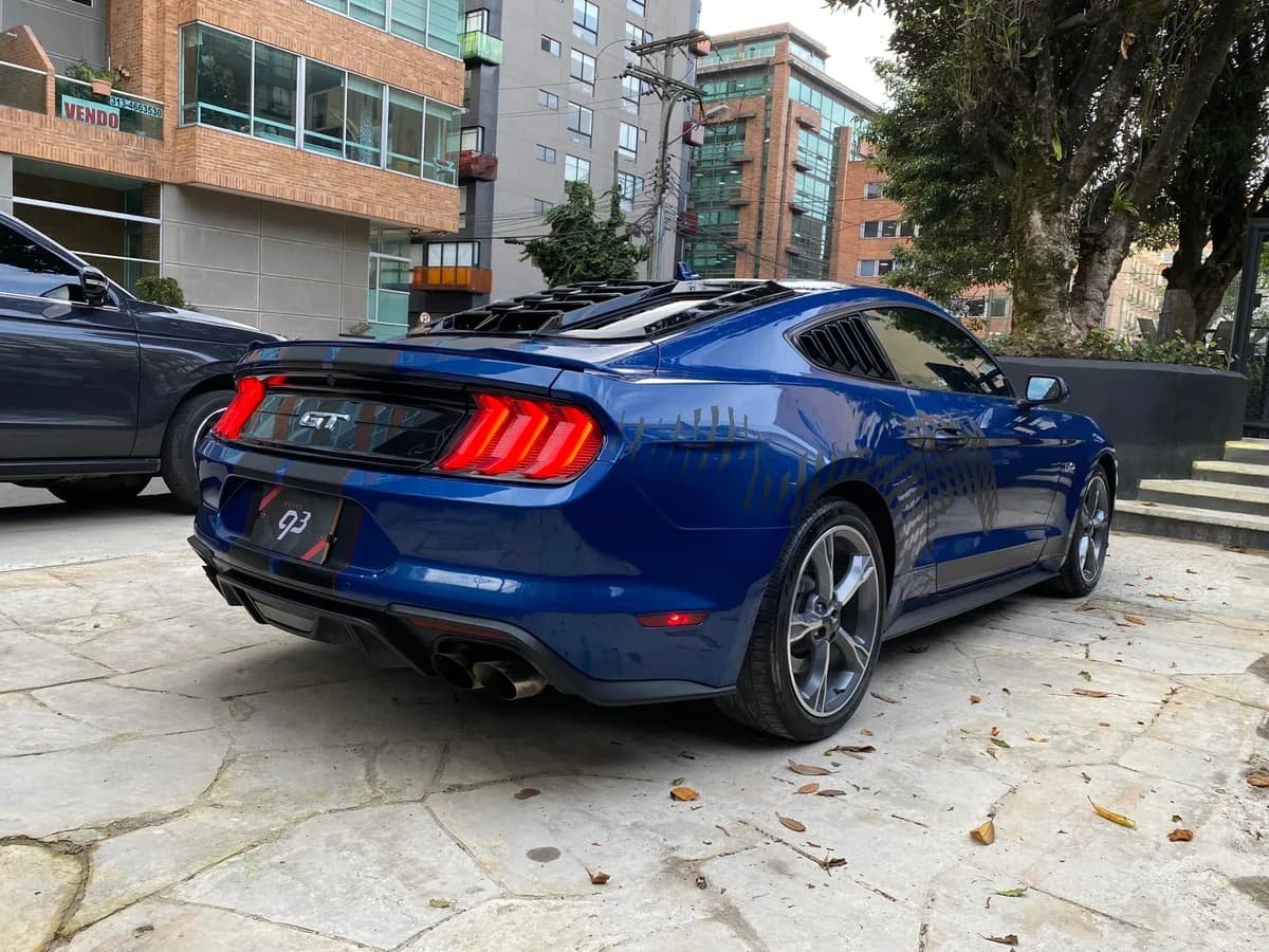 Ford Mustang GT 2023 Azul