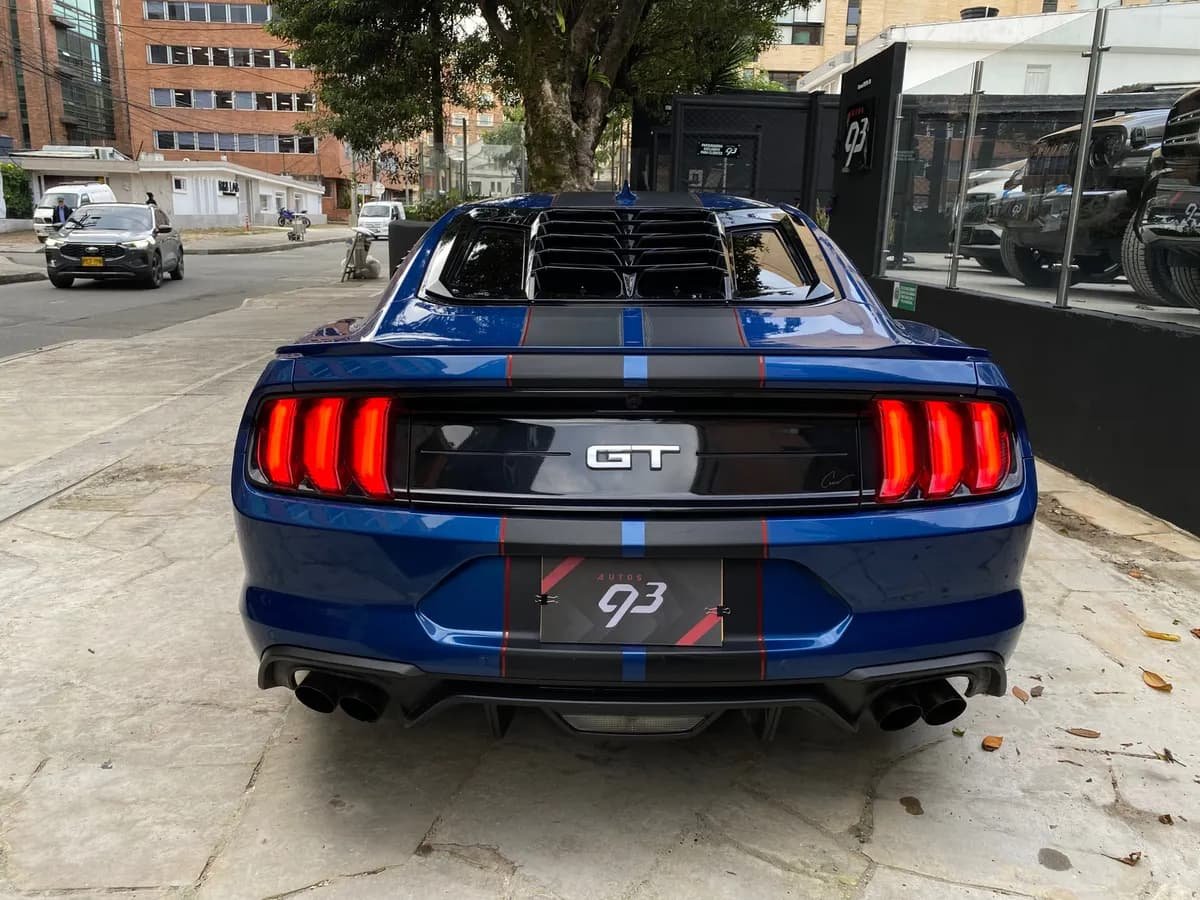 Ford Mustang GT 2023 Azul