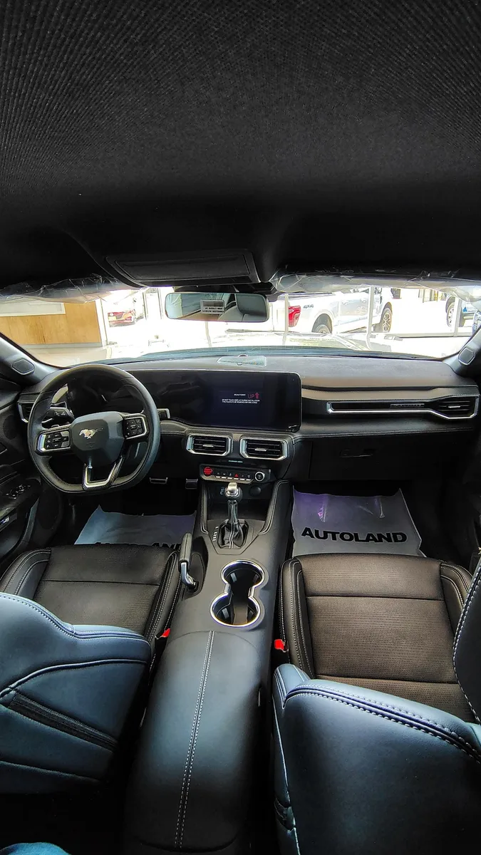 Ford Mustang GT 2025 Blanco Barranquilla