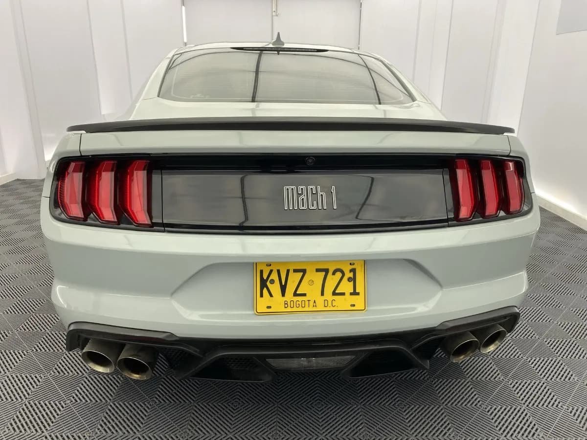 Ford Mustang Mach 1 2021 blindado Gris