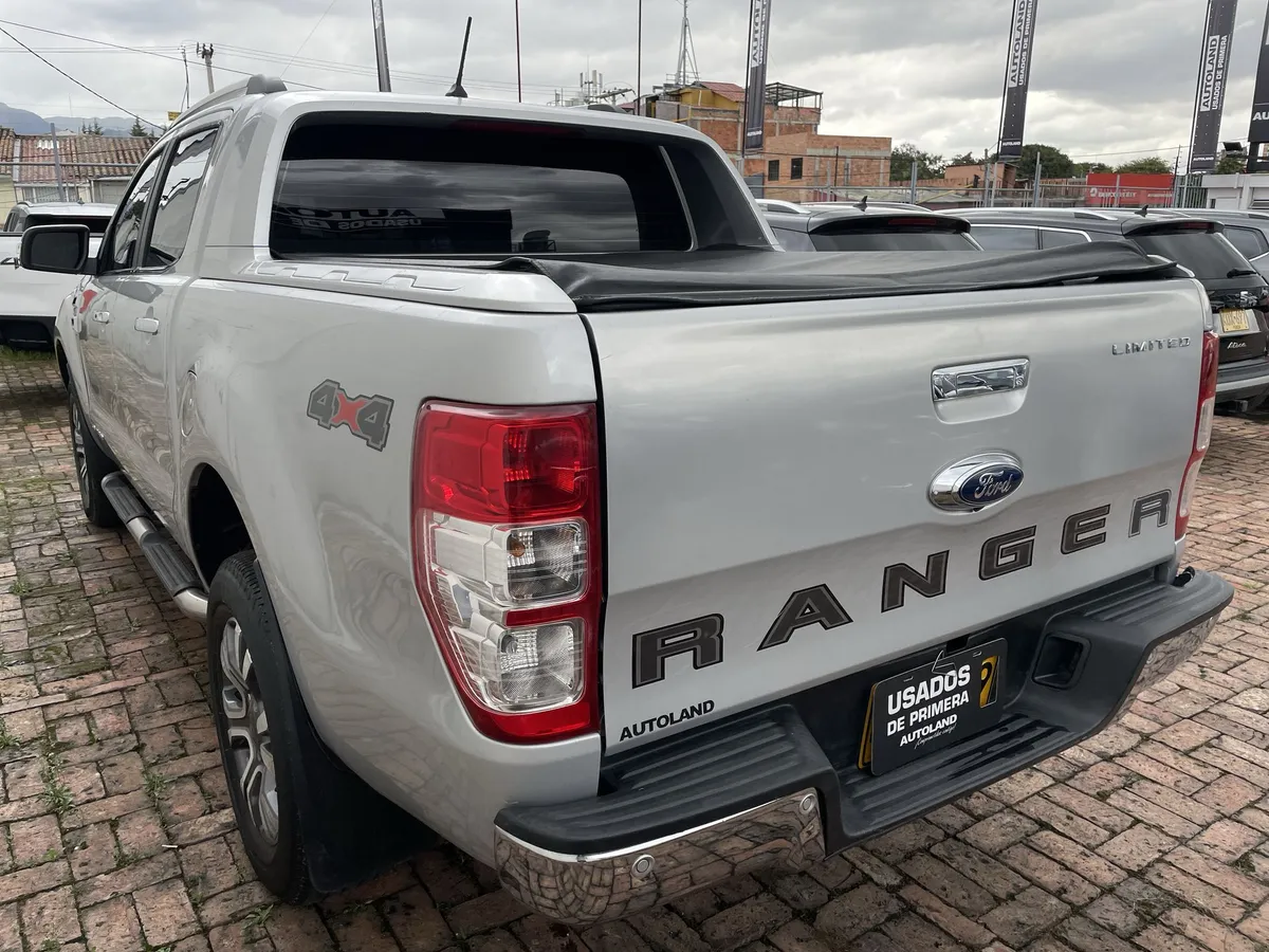 Ford Ranger 2023 Plateado Bogotá