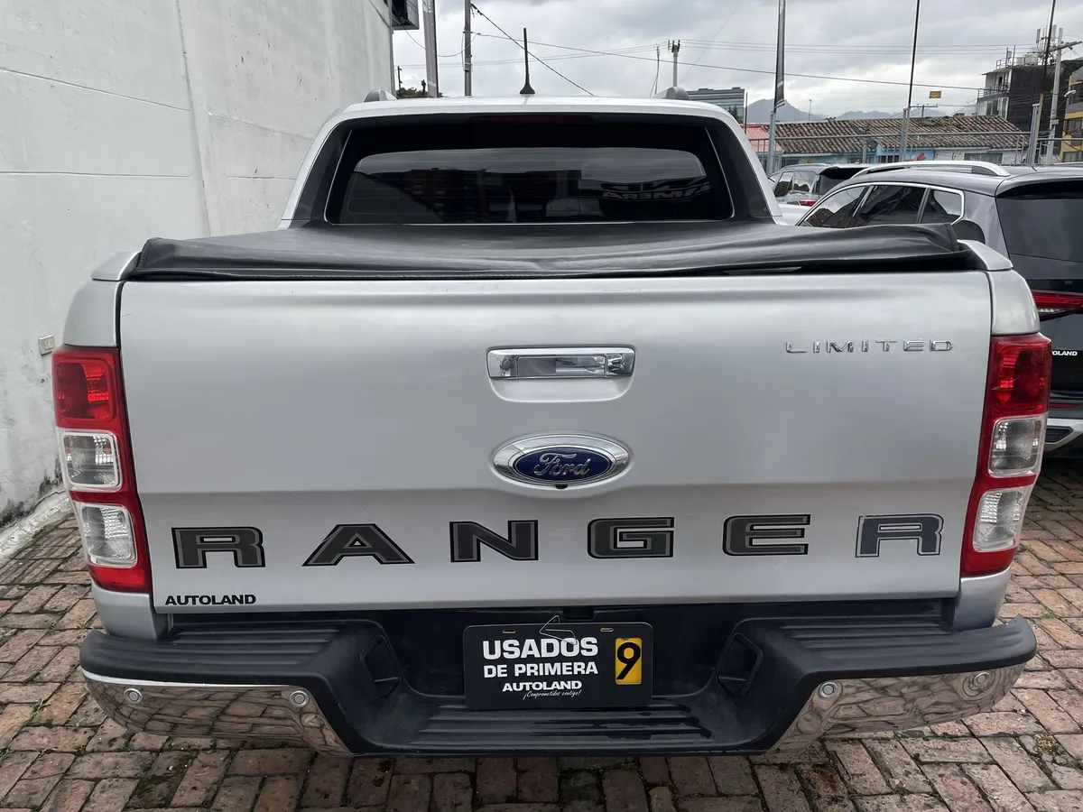 Ford Ranger 2023 Plateado Bogotá