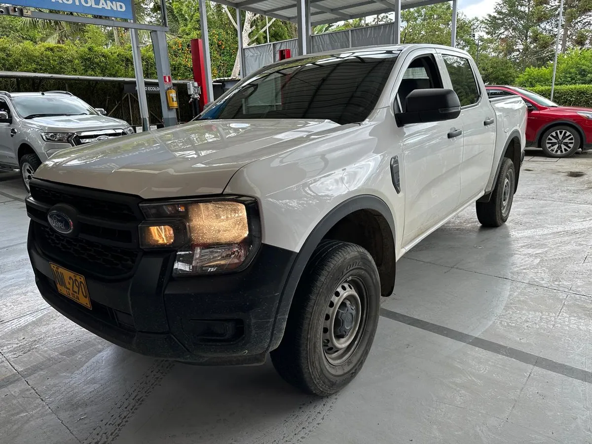 Ford Ranger 2024 Blanco Medellín