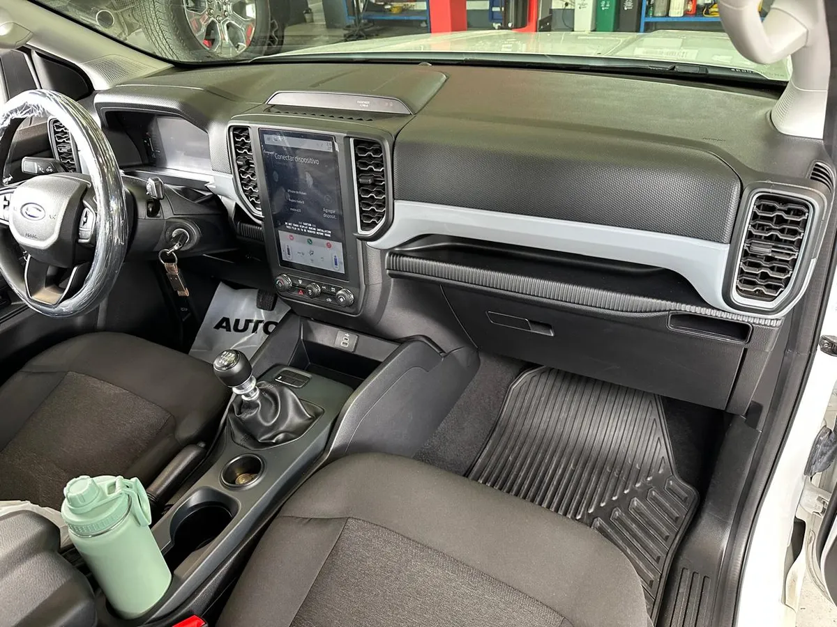 Ford Ranger 2024 Blanco Medellín
