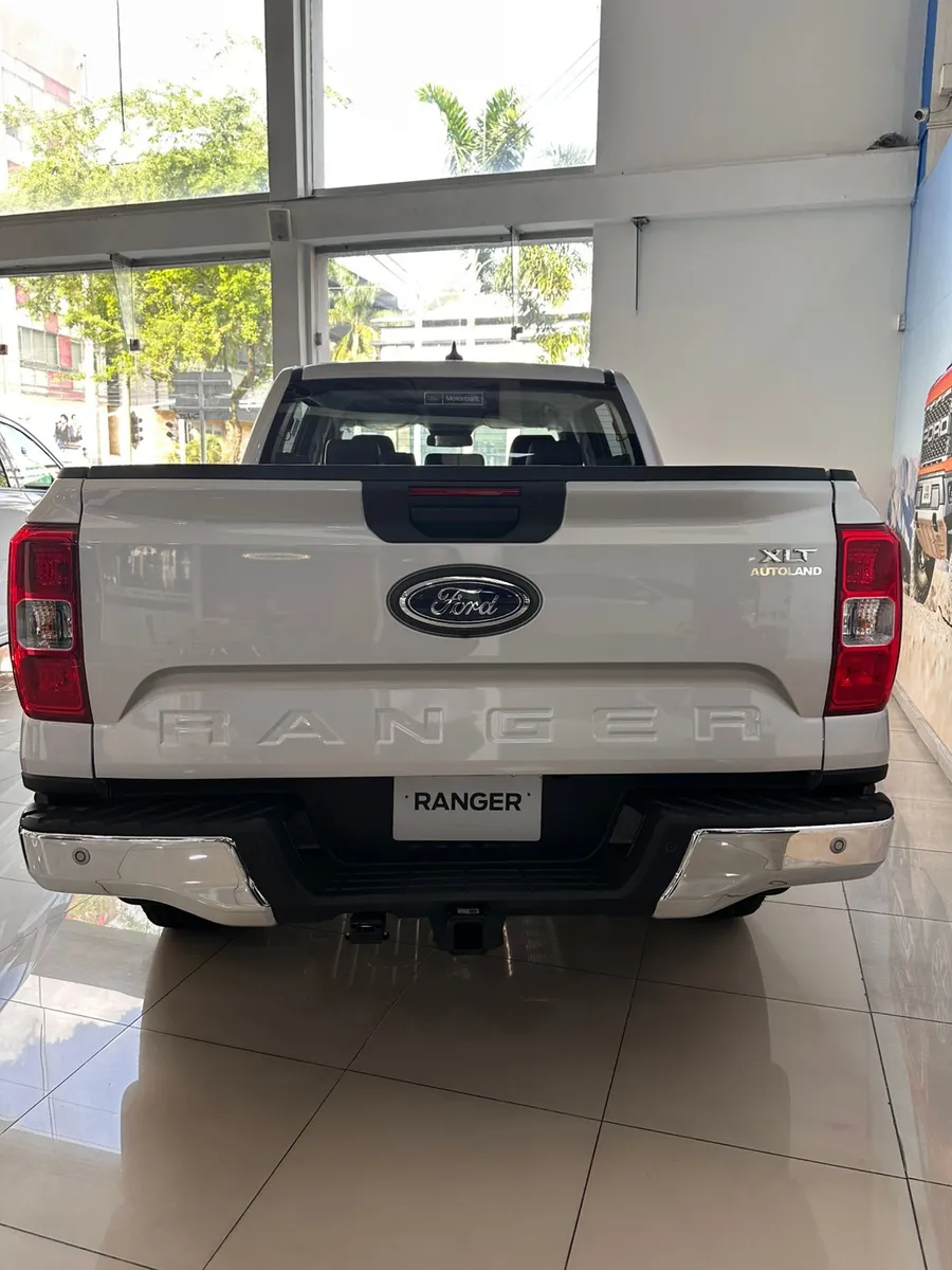 Ford Ranger 2025 Plateado Medellín