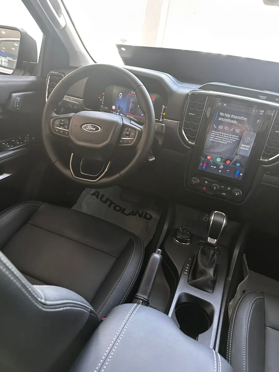 Ford Ranger 2025 Plateado Medellín