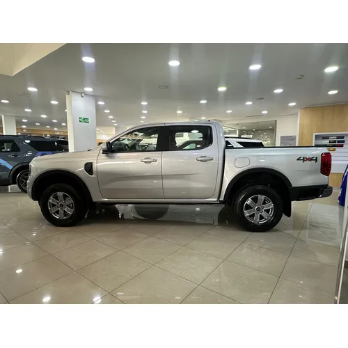 Ford Ranger 2026 Gris Bogotá