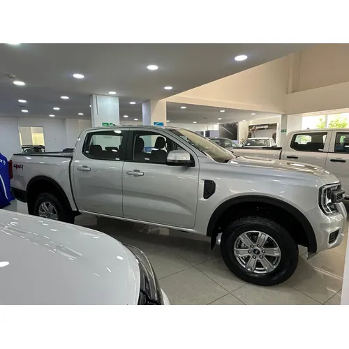 Ford Ranger 2026 Gris Bogotá