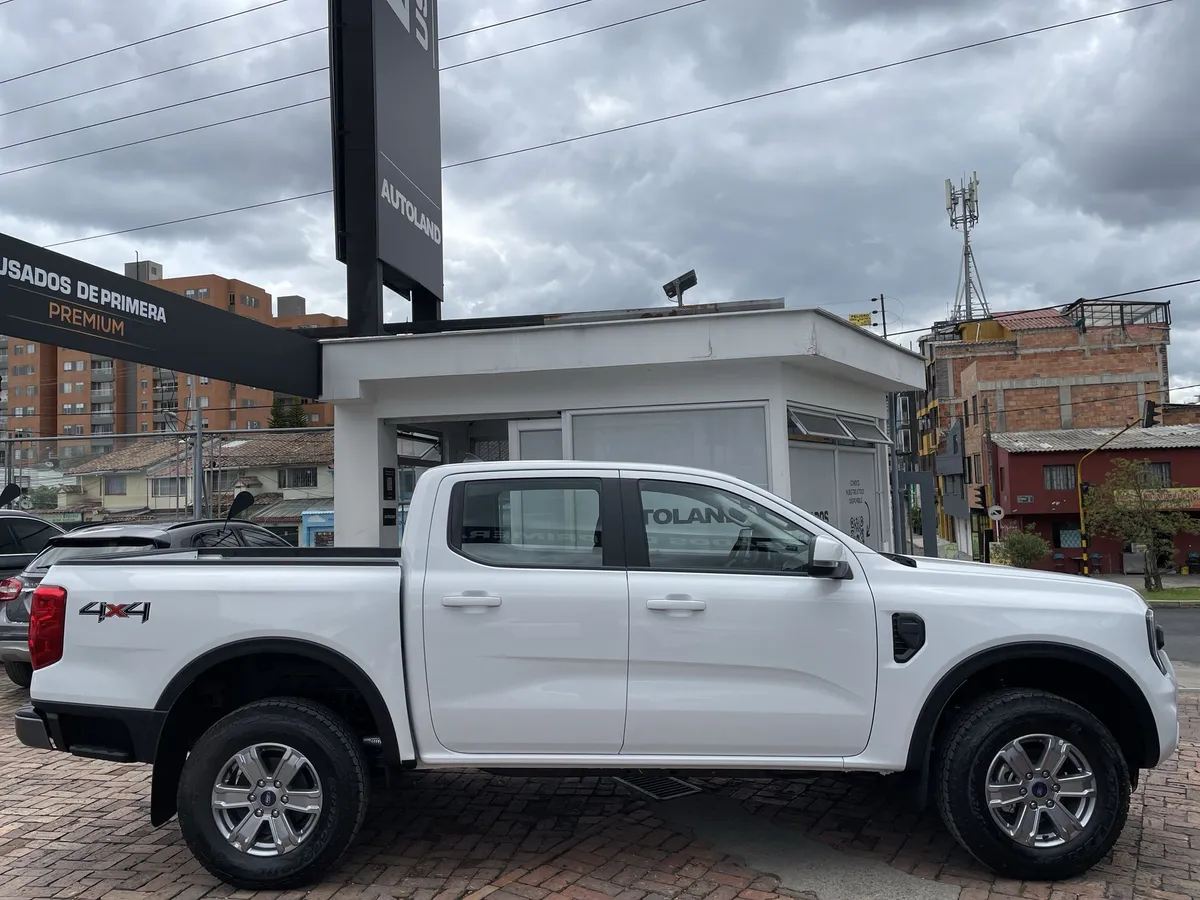 Ford Ranger 2026 Blanco Bogotá