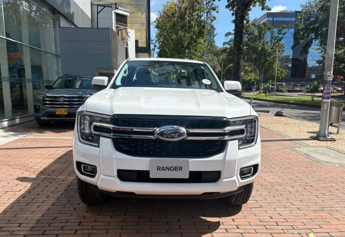 Ford Ranger 2026 Blanco Bogotá
