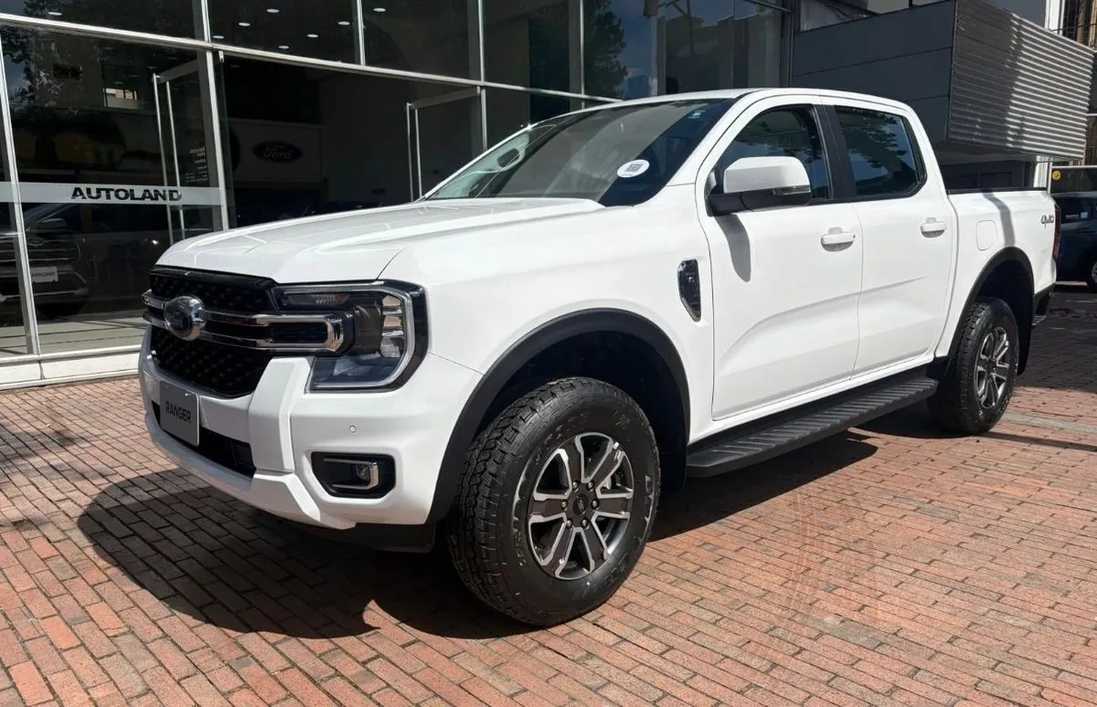 Ford Ranger 2026 Blanco Bogotá
