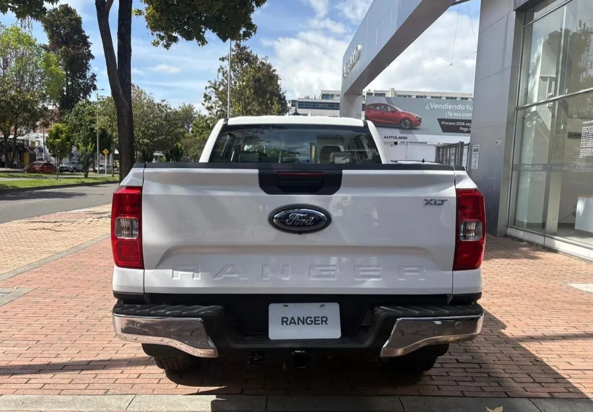 Ford Ranger 2026 Blanco Bogotá