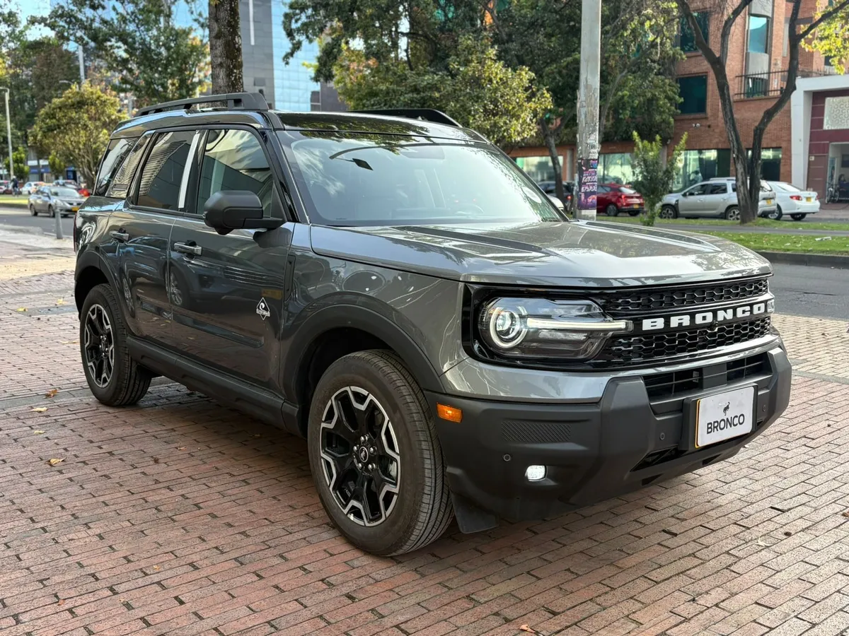 Ford Bronco Sport 2025 Gris Bogotá