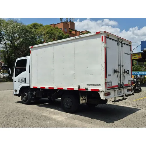 Chevrolet Nhr 2022 Blanco Medellín